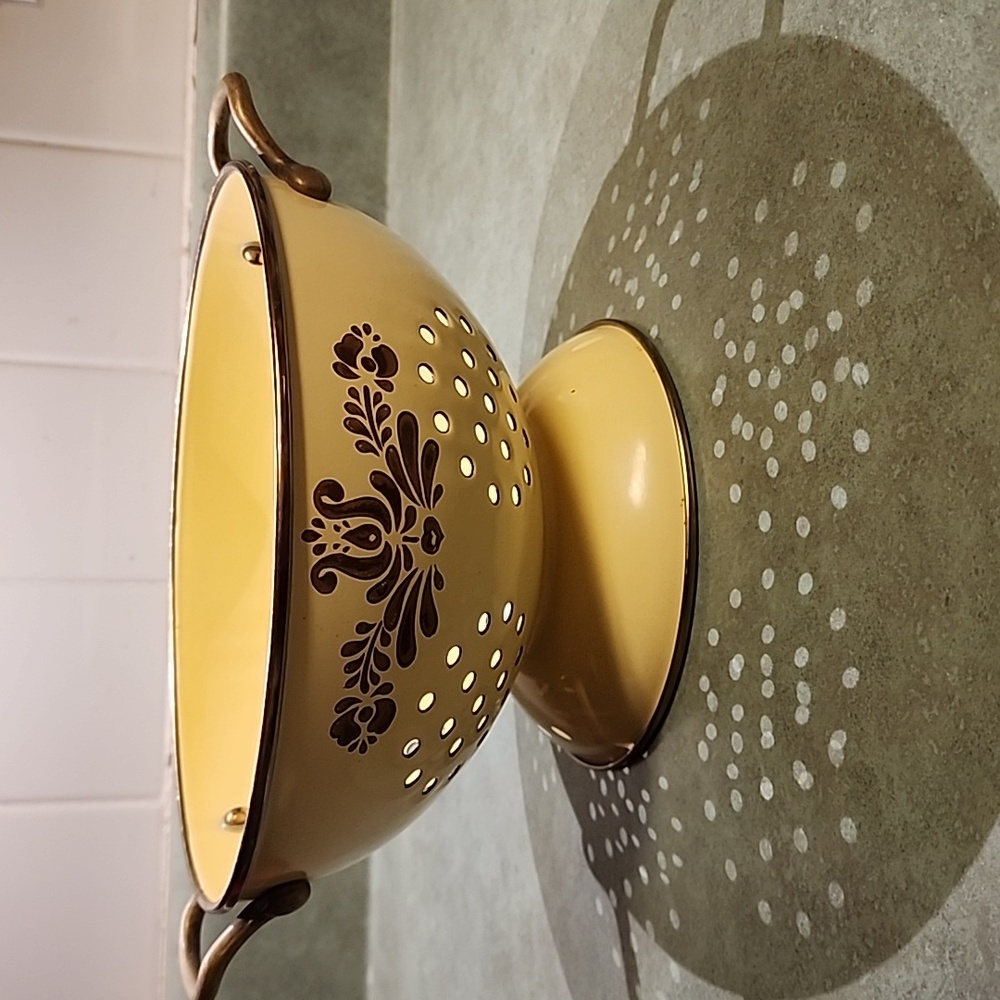 Pfaltzgraff Village pattern metal colander kitchen strainer Nwot - Picture 3 of 8
